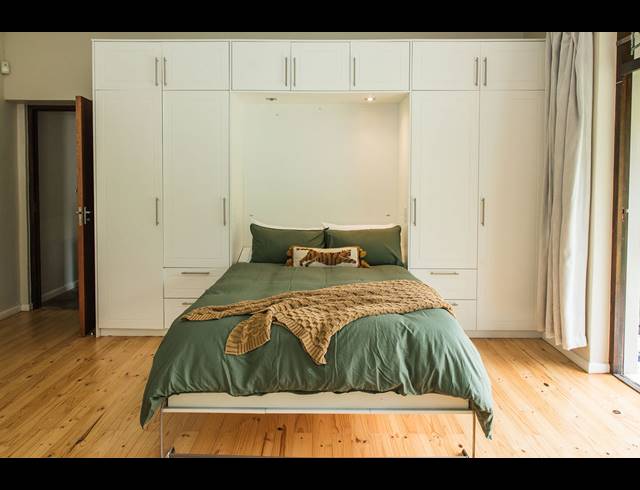 4 BEDROOM FREEHOLD TO LET IN BELVEDERE